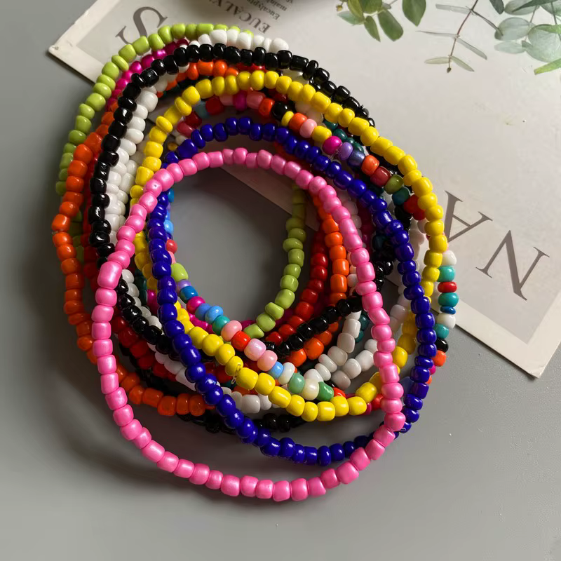 Bracelet de cheville pour femmes coloré mode fille petites perles de rocaille pied Bracelet jaune rose bleu couleur été bohème cheville cadeau bijoux