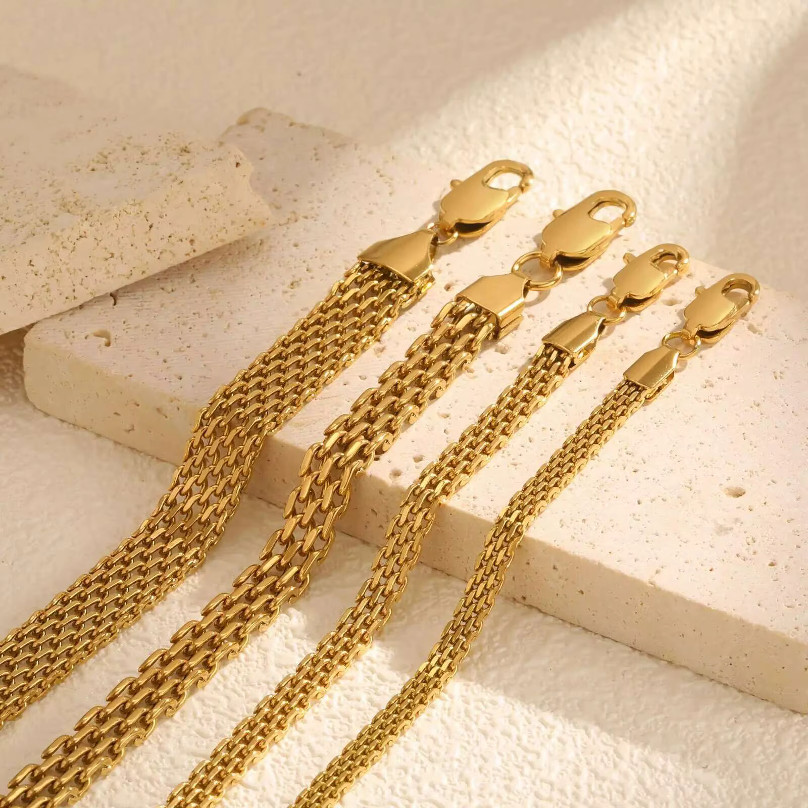 Bracelet élégant en zircone cubique pour femmes
