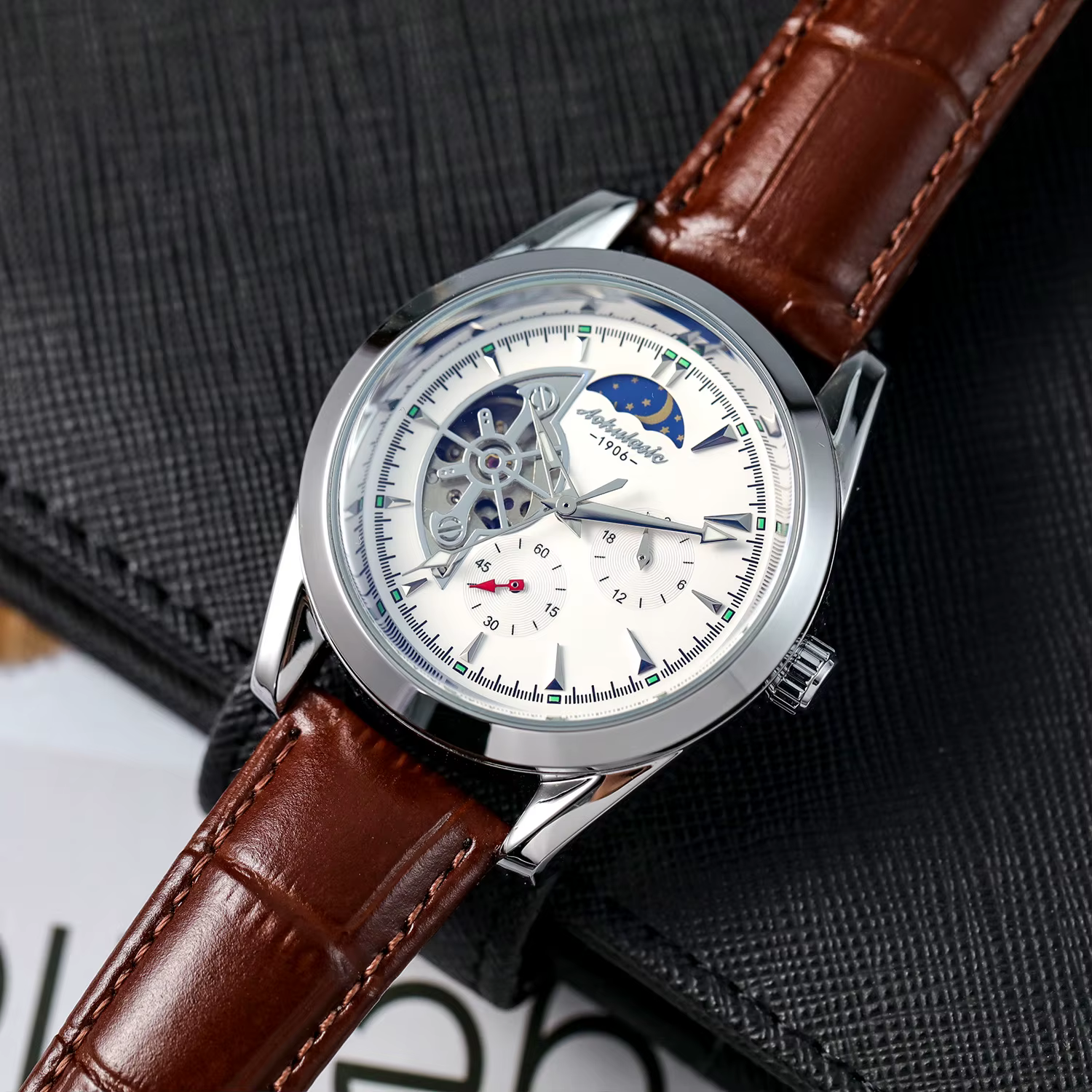 Montre automatique à remontage automatique pour homme