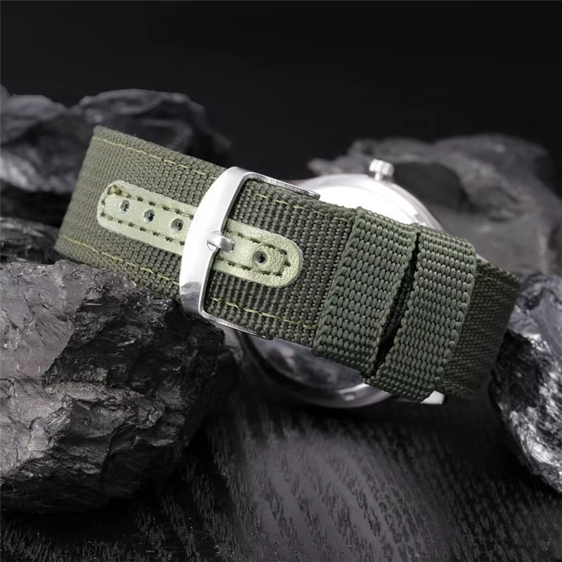 Garçons marque pas cher montres hommes mode décontracté bracelet en Nylon sport armée cadeaux Date Quartz montre-bracelet Fluorescent Relogio Masculino