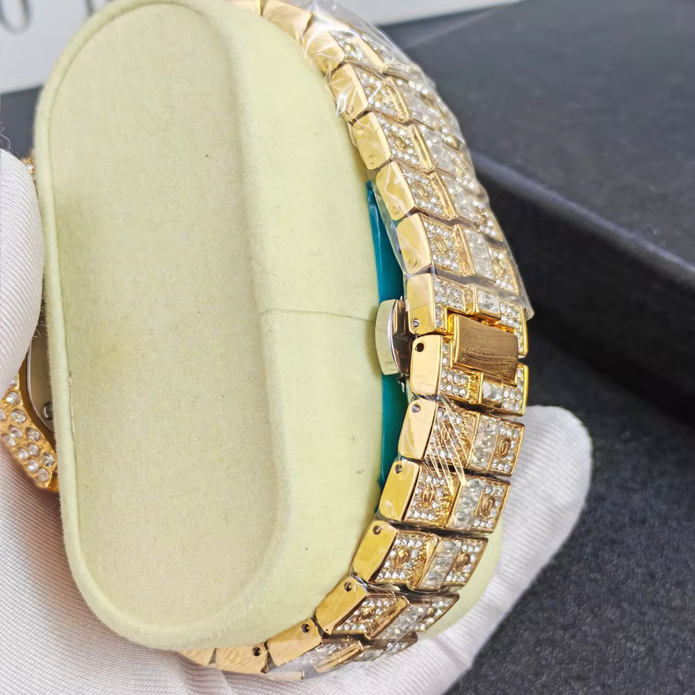 Montre en Quartz Diamantée de Luxe pour Homme
