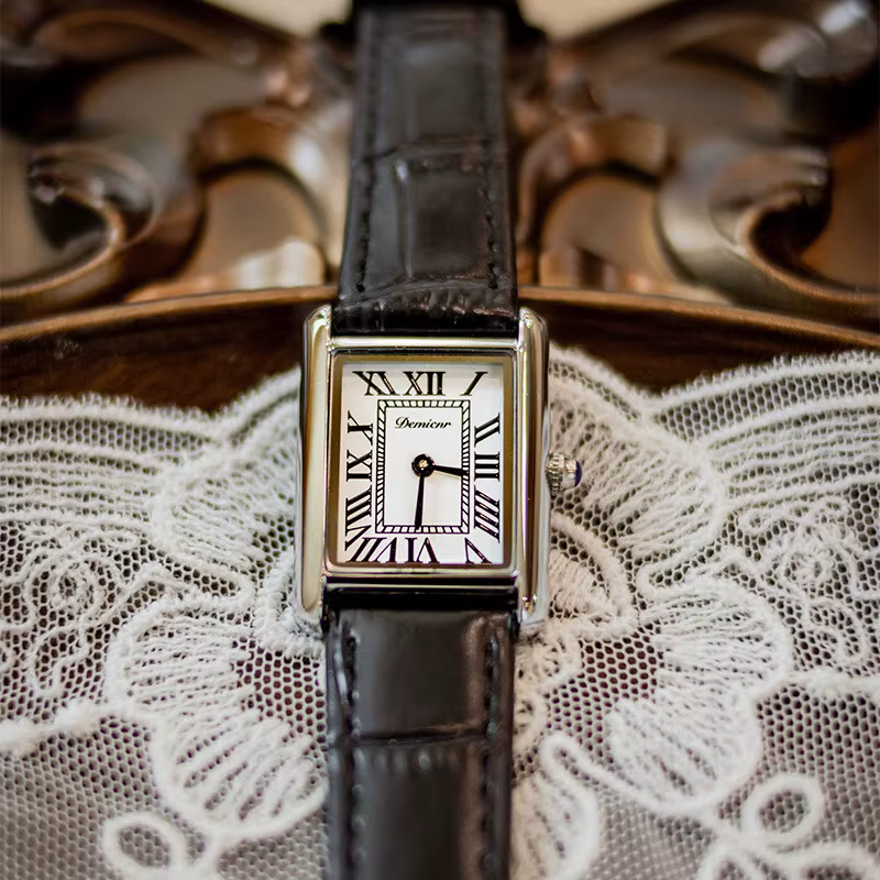Nouveau bracelet en cuir vintage rectangulaire montre pour femme cadeau pratique pour les femmes