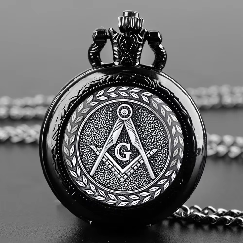 Montre de poche en forme de dôme en verre
