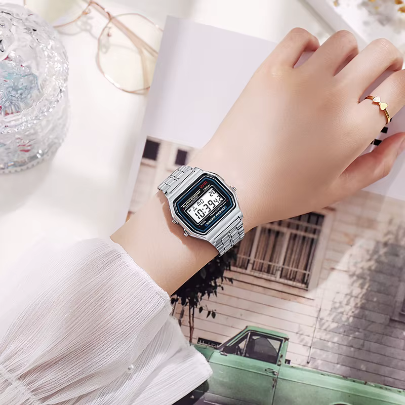 Montres de luxe en or rose pour hommes et femmes