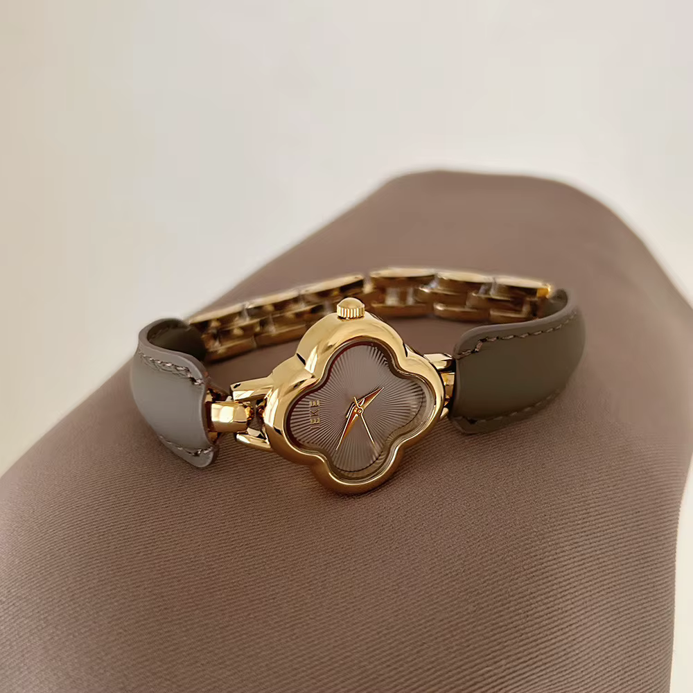 Montre à quartz pour femmes et filles