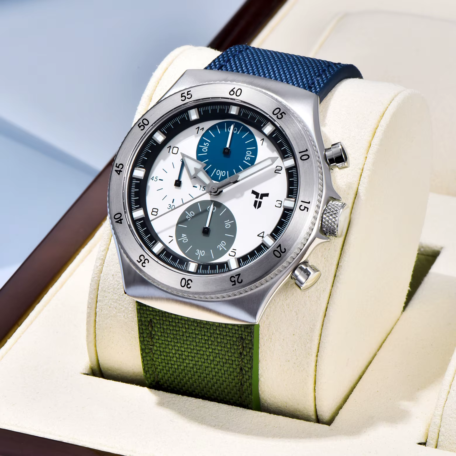 Nouvelle montre rétro TYBERLEY 2026 pour homme