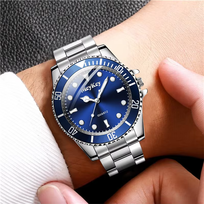 Mode grand cadran hommes montre à Quartz