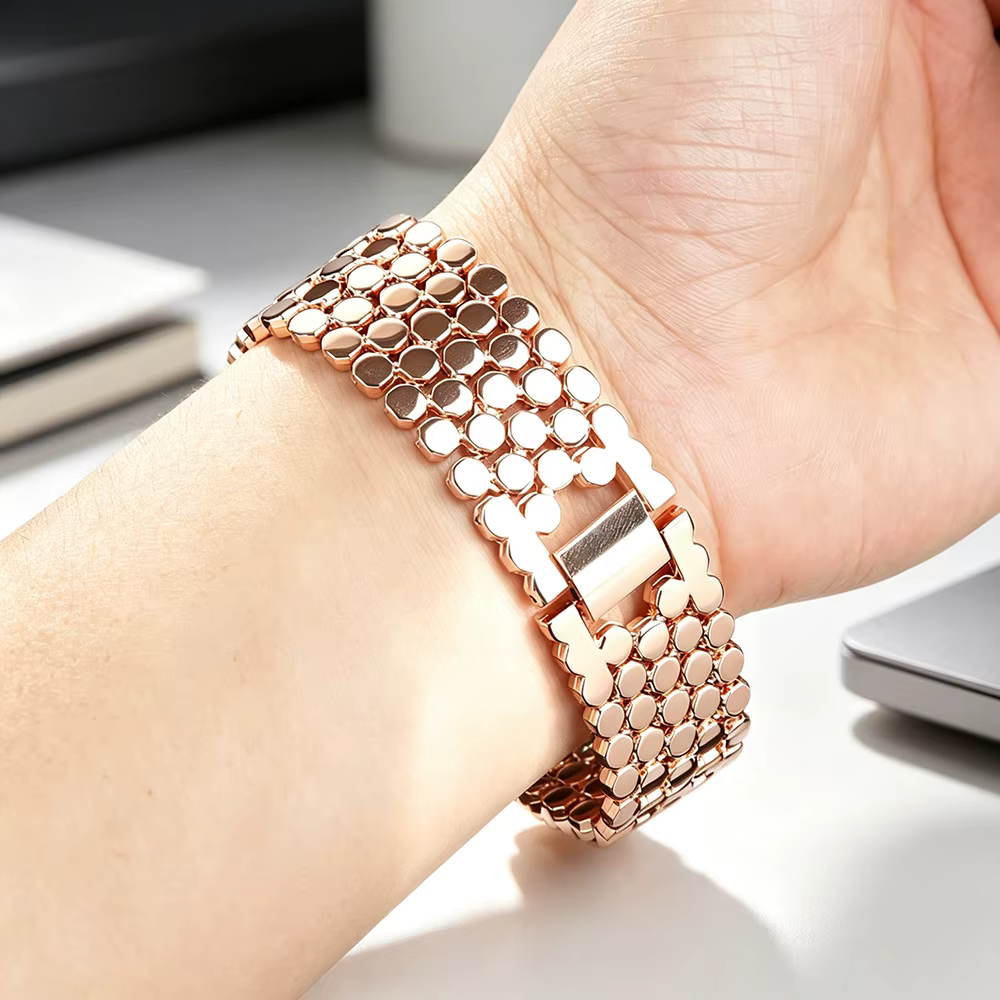 Bracelet en métal nid d'abeille pour Apple Watch Series 49mm 46mm 45mm 44mm 42mm 41mm 40mm