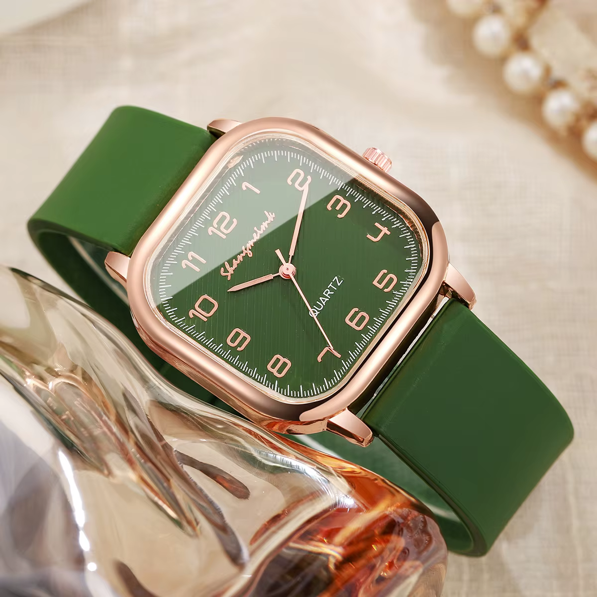 Mode carré femmes montres bracelet en Silicone décontracté montre à Quartz pour les filles horloge Reloj Mujer
