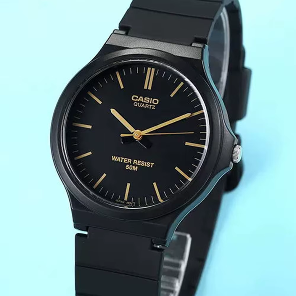 Casio – montre à quartz pour étudiants