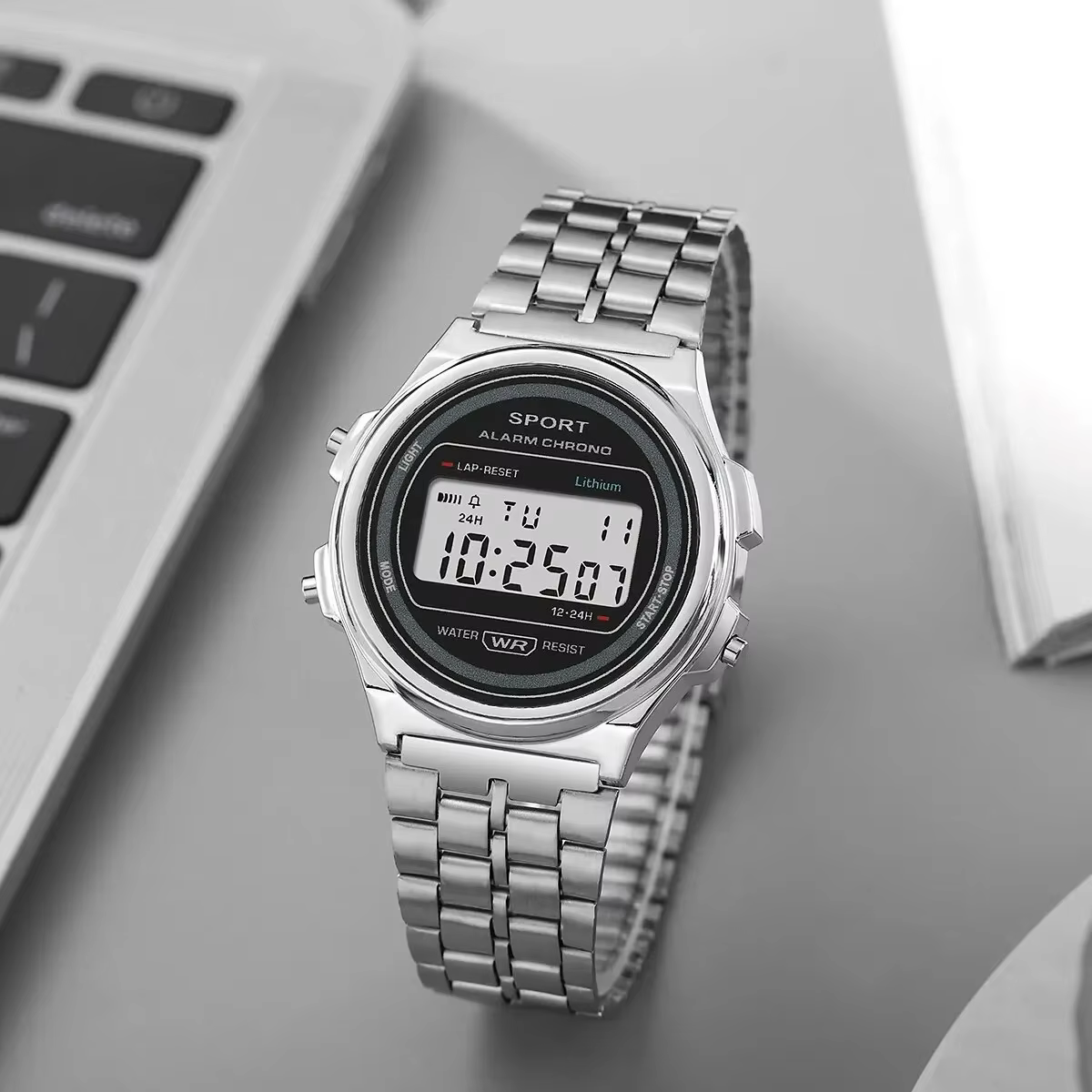 Montre électronique LED pour femmes, décontractée