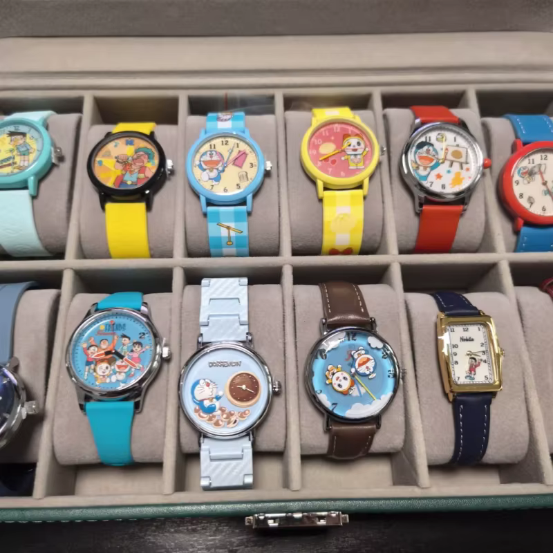 Hot Boxfun boîte aveugle Doraemon montre véritable dessin animé Figure périphérique co-marqué