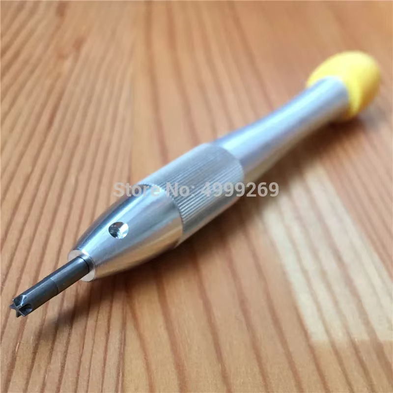Tournevis à cinq points de 2.35mm de diamètre pour montre automatique JaCob & Co.Epic X
