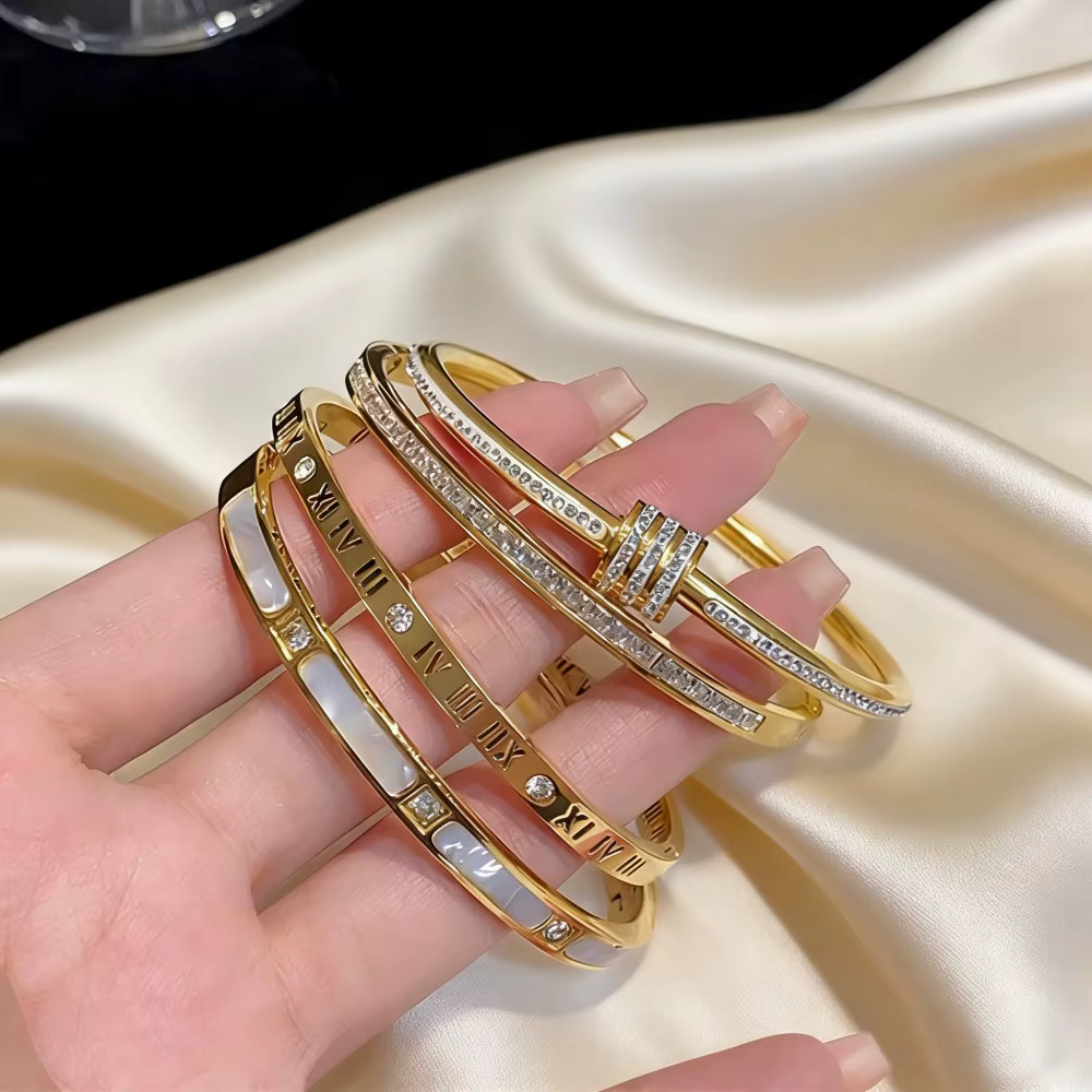 Bracelet jonc de luxe en acier inoxydable plaqué or pour femme, accessoire de mode, cadeau fête des Mères 