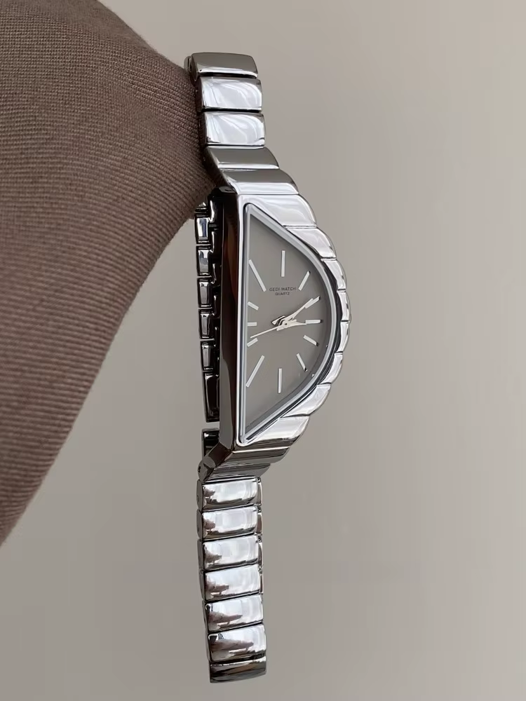 Montre à Quartz semi-circulaire Vintage en argent pour femmes