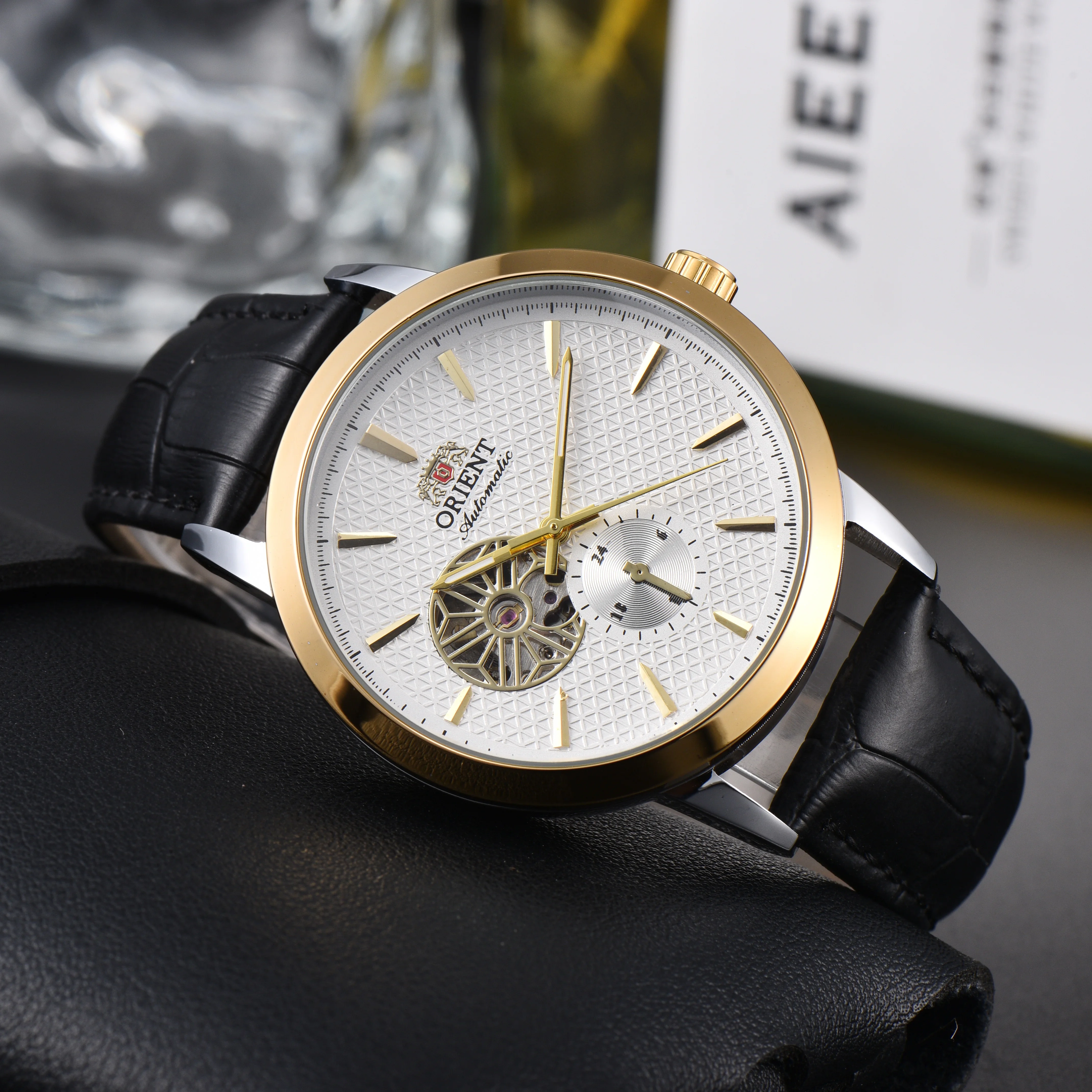 Montre squelette mécanique 3Orient 118A : Toutes les fonctions