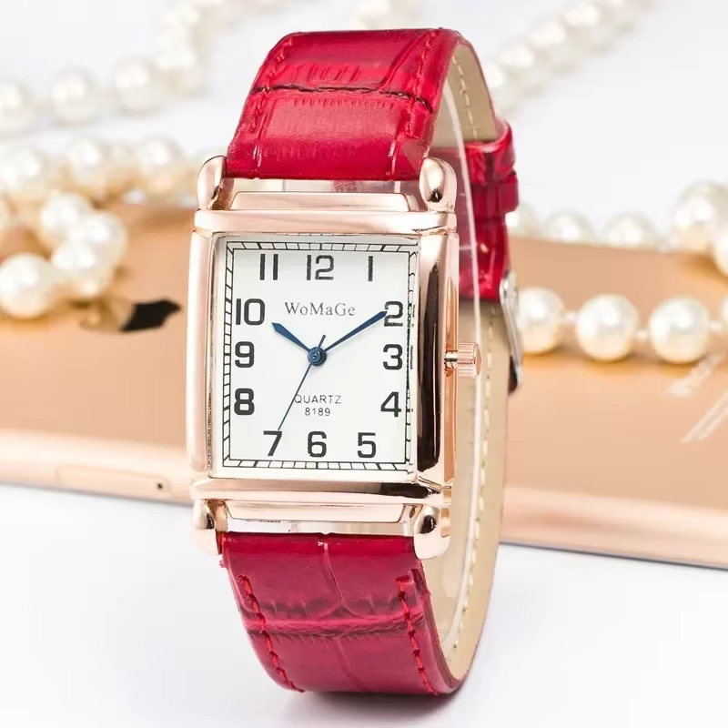 Montre à quartz avec bracelet en cuir pour femme
