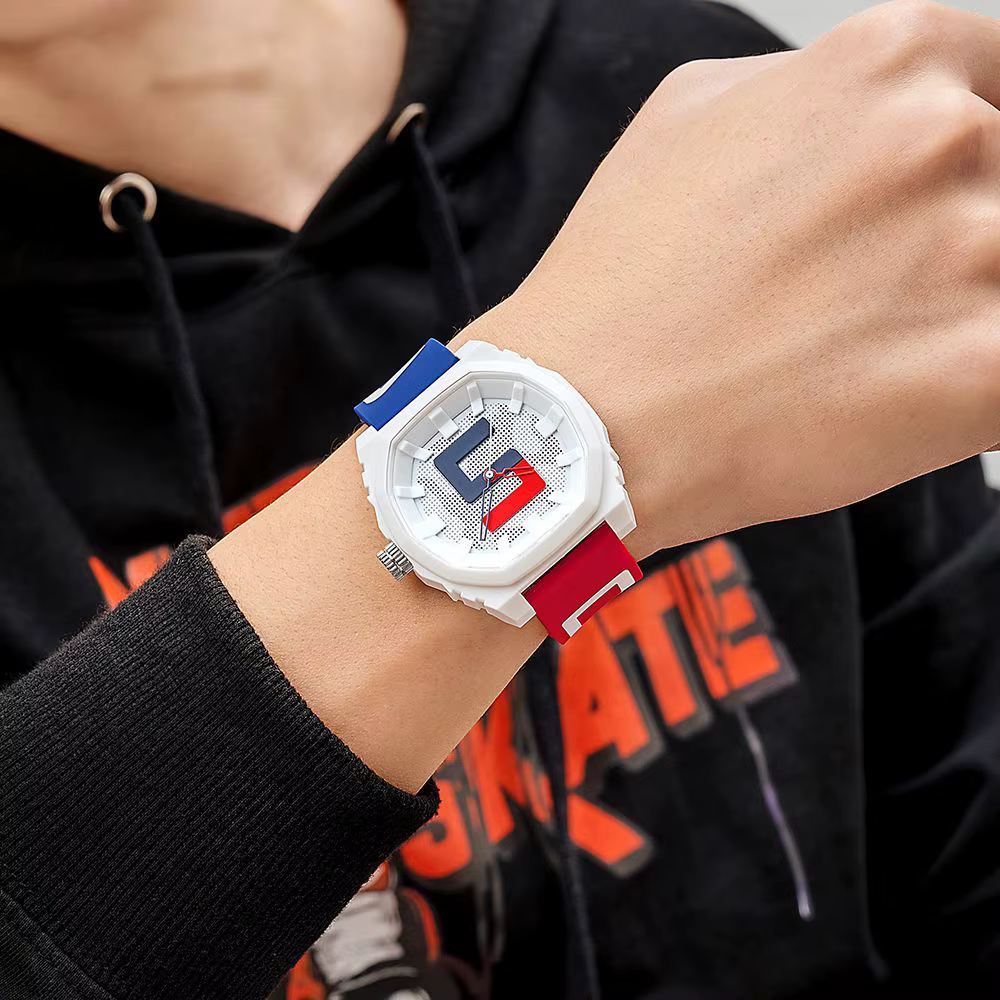 Nouvelle montre sport à quartz pour homme - Résistante aux chocs