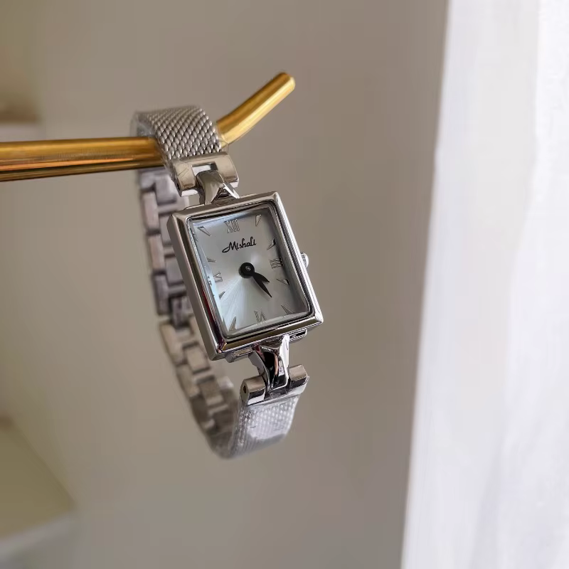Ice Blue Premium Sense carré bracelet en acier montre femmes lieu de travail filles dames montres