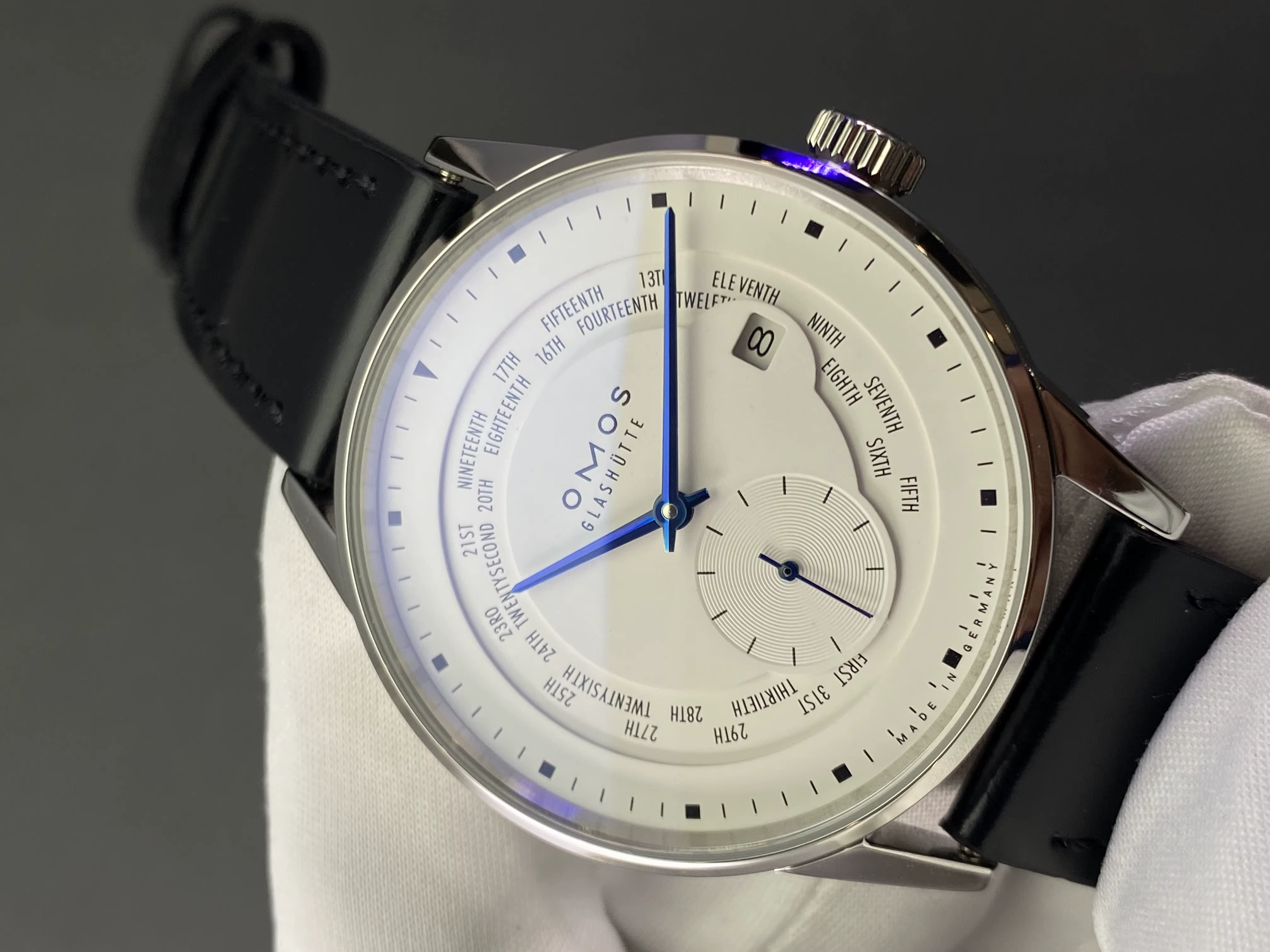 Bauhaus Design heure mondiale Style automatique mécanique montre pour hommes décontracté Gentleman