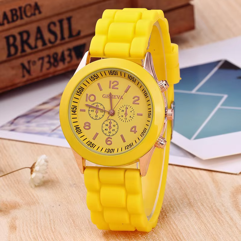 Montre genève pour femmes