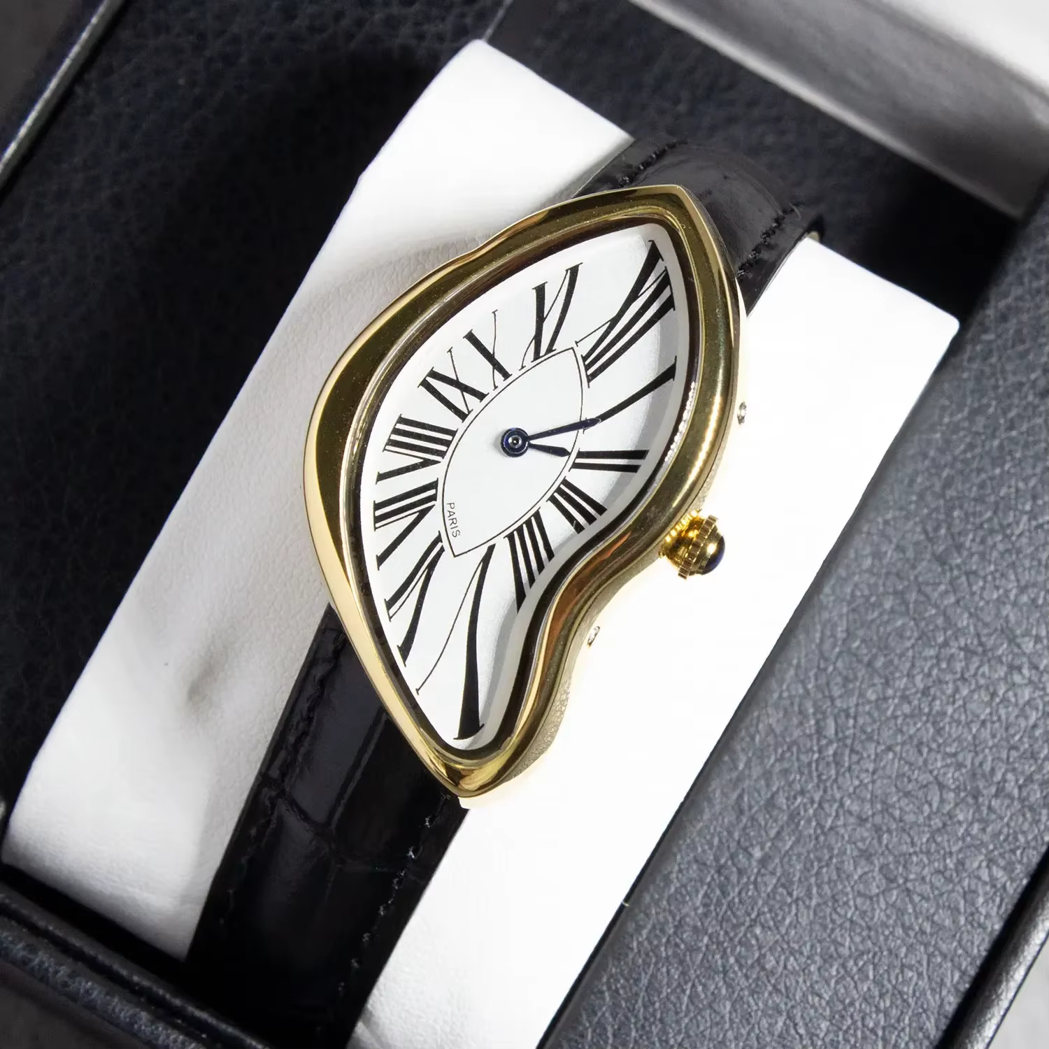Alien Crash Melt Twist Y2K montre kiosque hommes mode