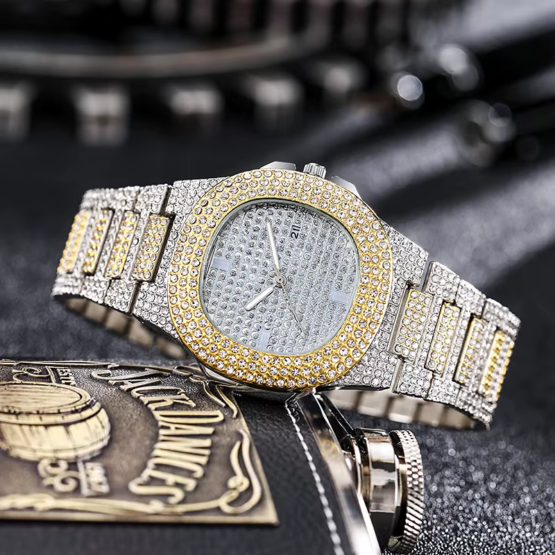Montre-bracelet en or et argent glacé pour femme