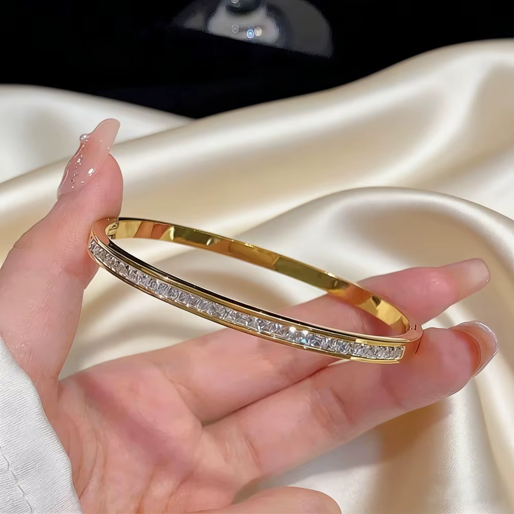 Bracelet jonc de luxe en acier inoxydable plaqué or pour femme, accessoire de mode, cadeau fête des Mères 