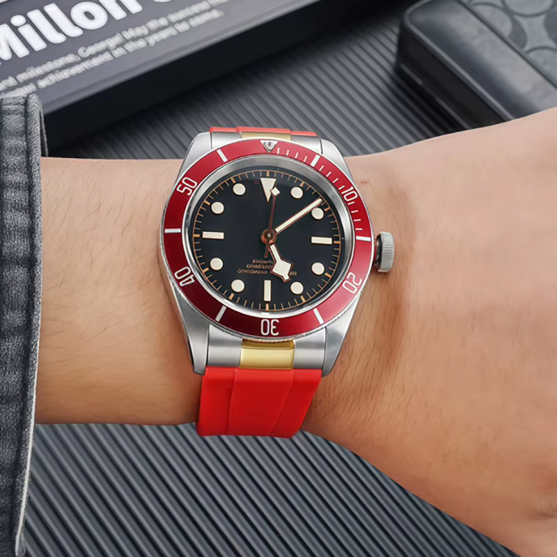 Bracelet en caoutchouc pour Tudor
