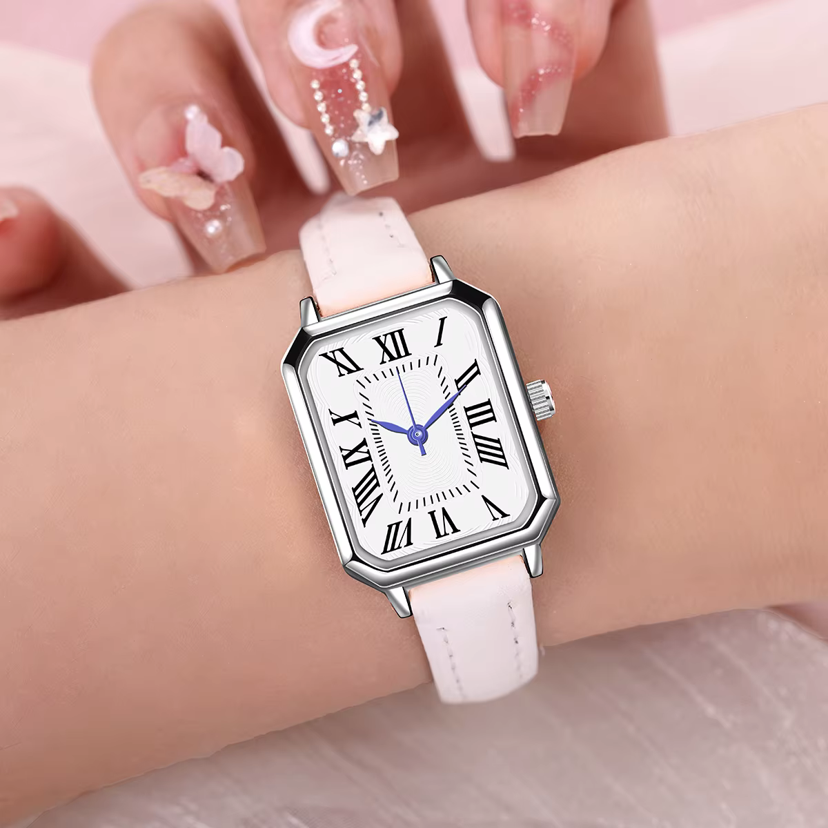 Montre décontractée pour femmes montres en cuir Pu dames