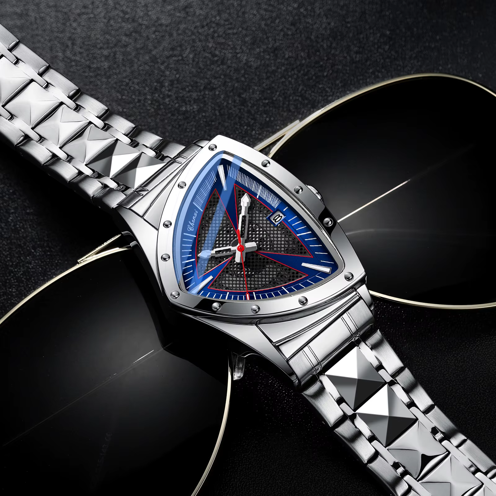 CHENXI homme d'affaires montre cadran triangulaire Unique luxe lumineux Quartz étanche montres pour hommes bracelet en acier inoxydable