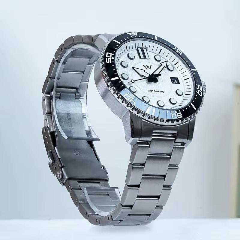 Montre mécanique automatique WM