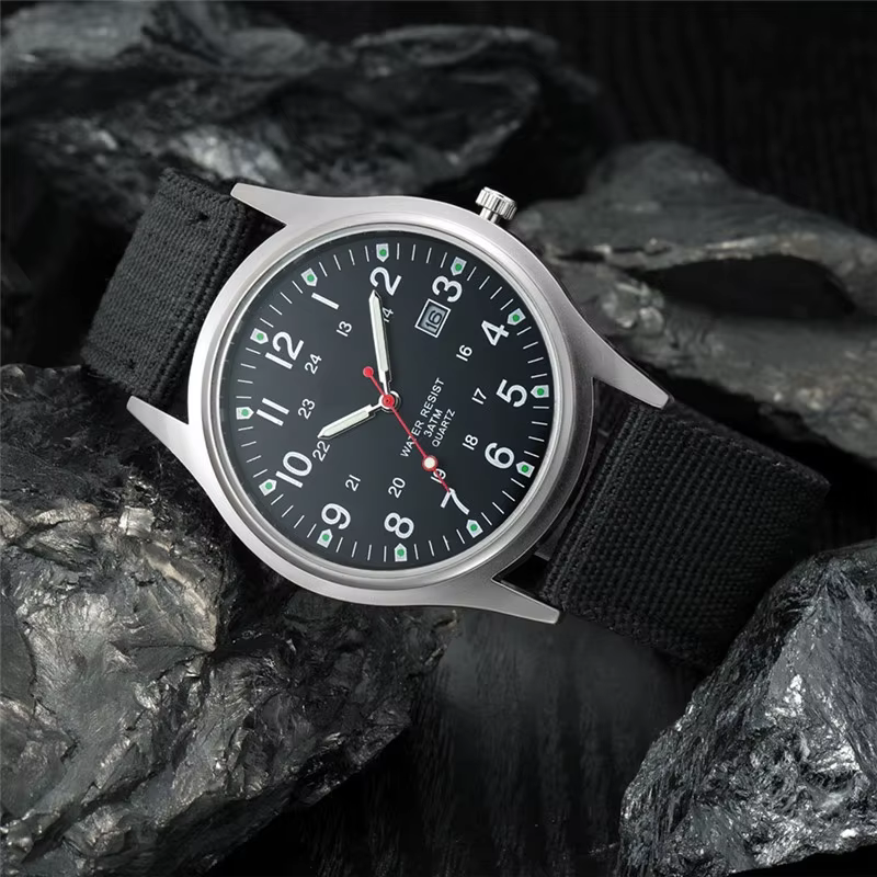 1 pièce / lot Montre homme pas chère