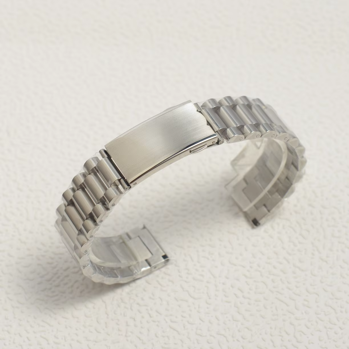 Bracelet de montre en acier inoxydable couleur argent massif 18 mm Diastar 01570 pour Rado
