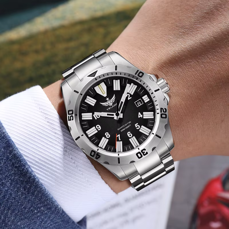 Montre à quartz étanche professionnelle pour homme