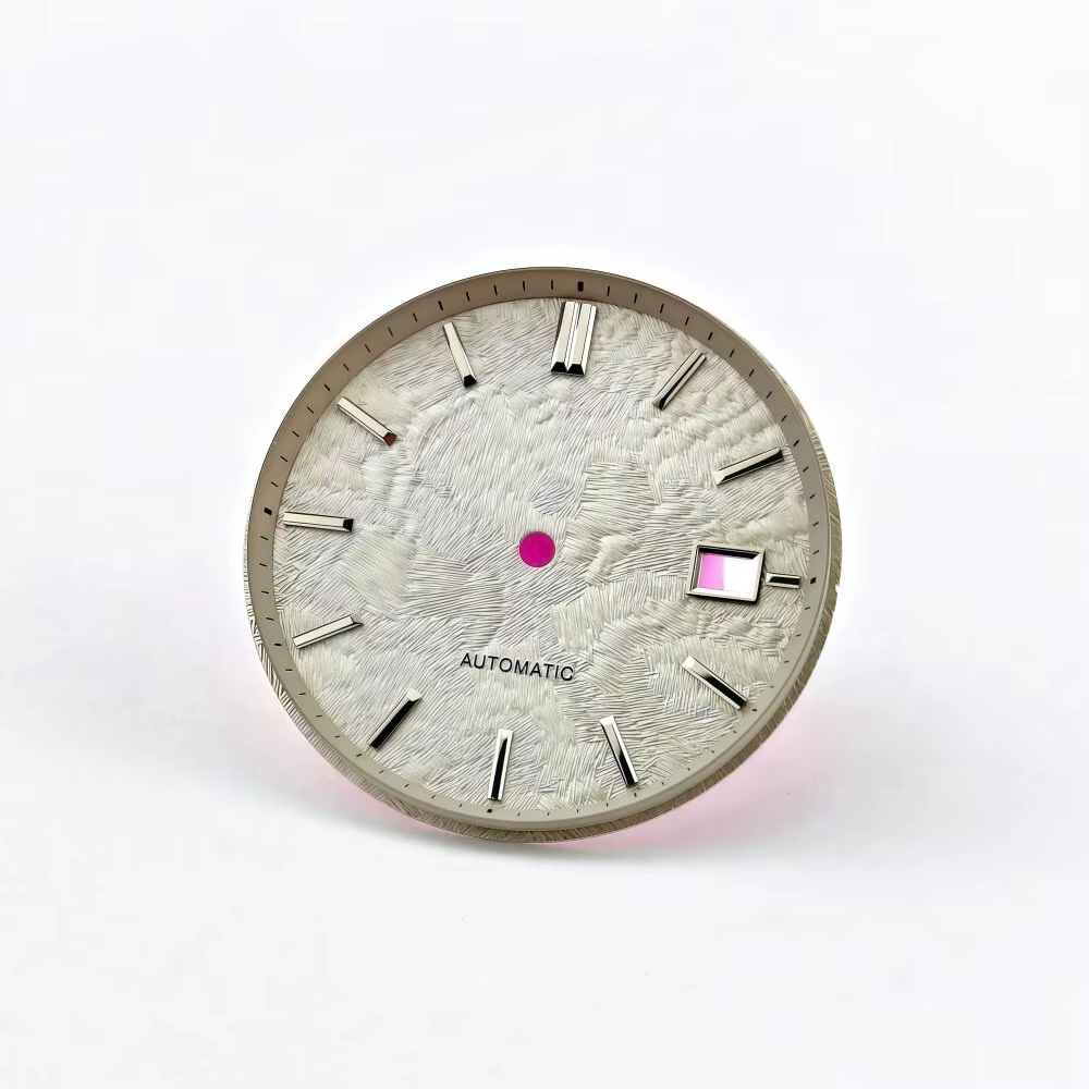 Cadran de montre à motif rose chaud de 33