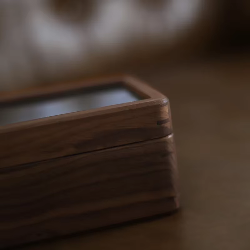 Boîtes de rangement de montres en bois massif