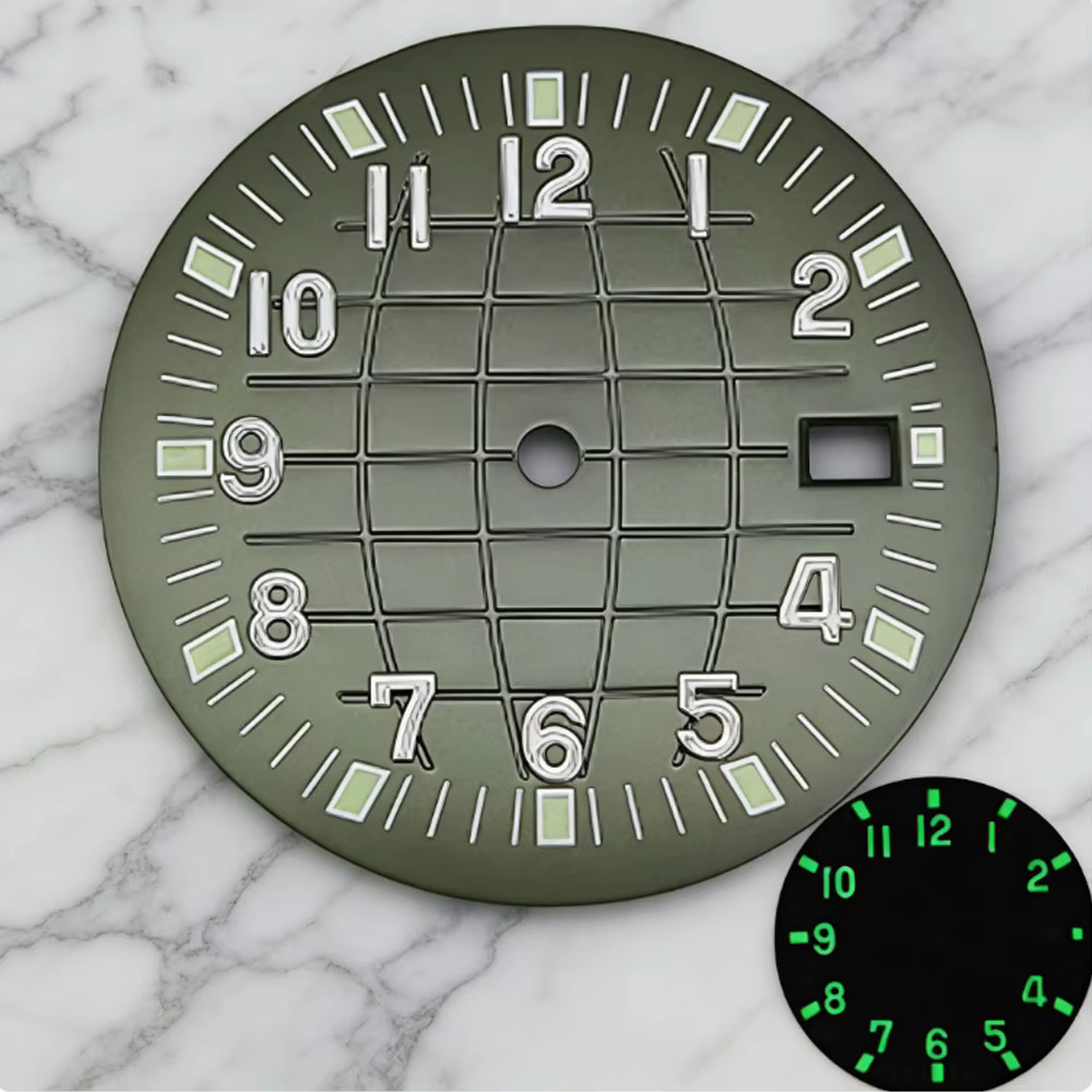 Cadran de montre Aquanaut noir et bleu de 32 mm avec calendrier simple
