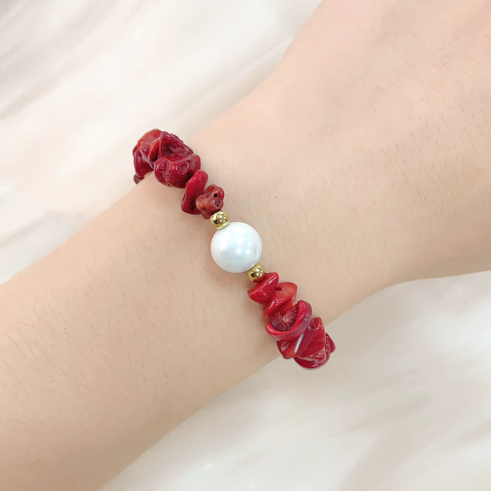 Bracelet pour femme en perles de corail rouge, acier inoxydable, réglable, fait main, plaqué or, bijoux d'amitié pour couple