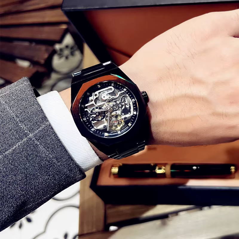 Montre mécanique automatique pour homme personnalisée