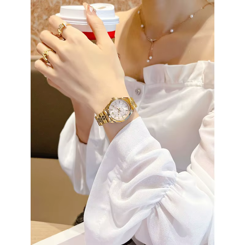 Montre pour femme SUNMATE de luxe avec cadran bleu glacé