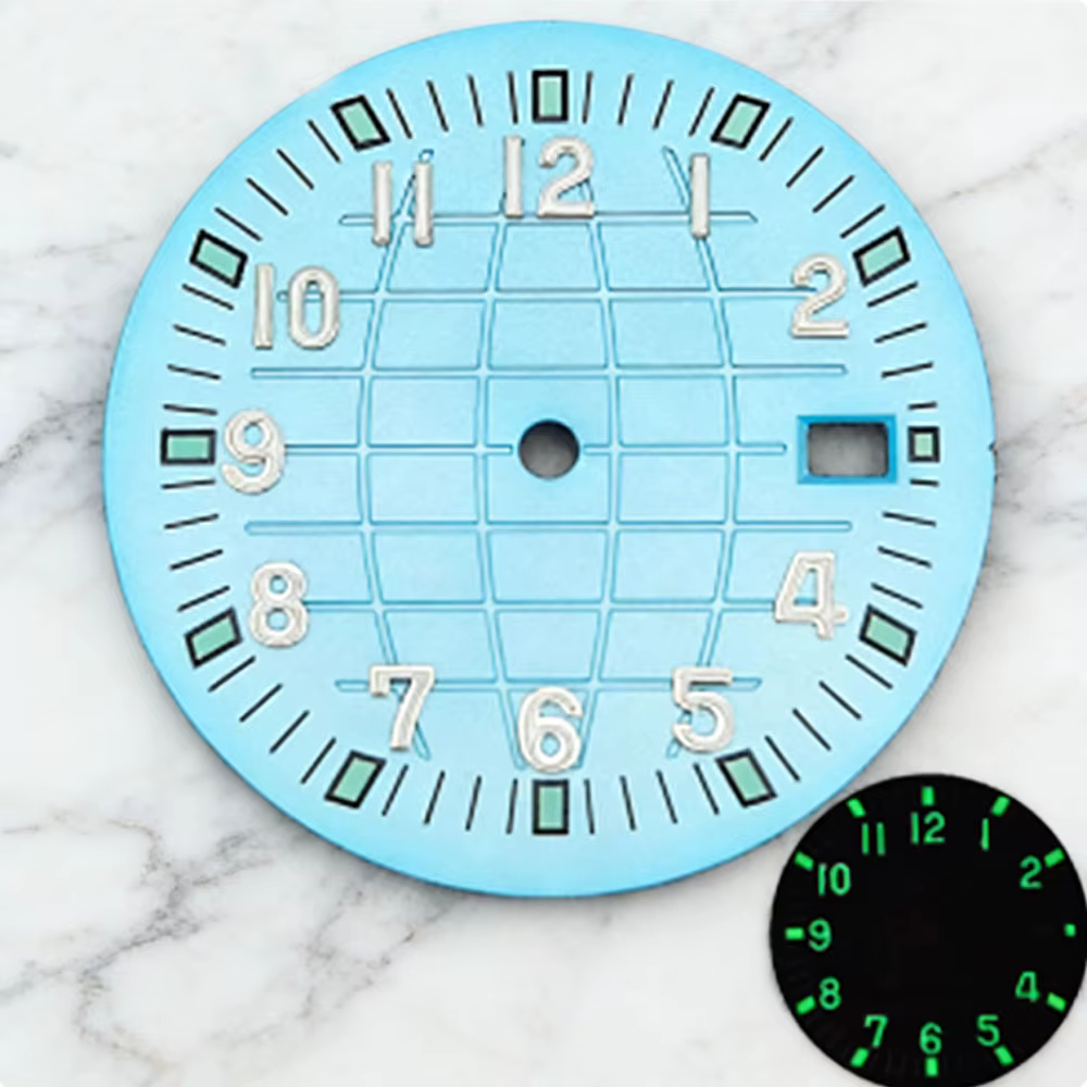 Cadran de montre Aquanaut noir et bleu de 32 mm avec calendrier simple