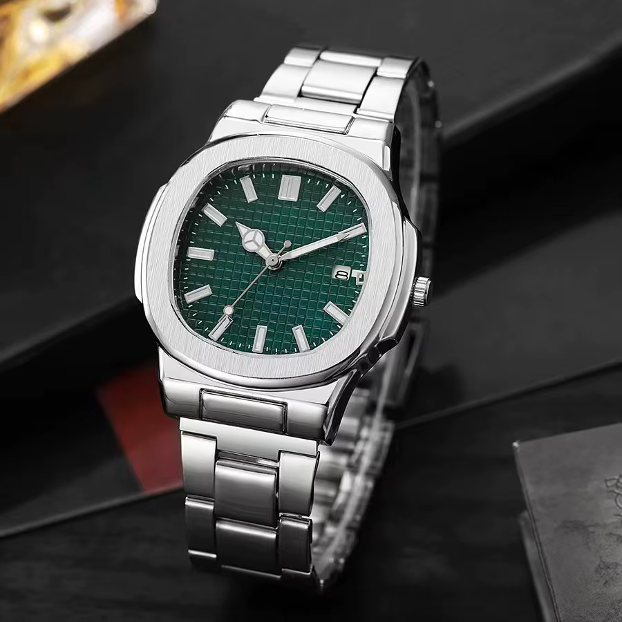 Montre de sport carrée pour hommes