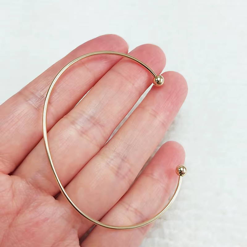Bracelet jonc flexible en or rempli 14K de 7 pouces avec billes filetées de 2,3 mm, bijoux faits à la main, breloques bohèmes, composants de bijoux DIY