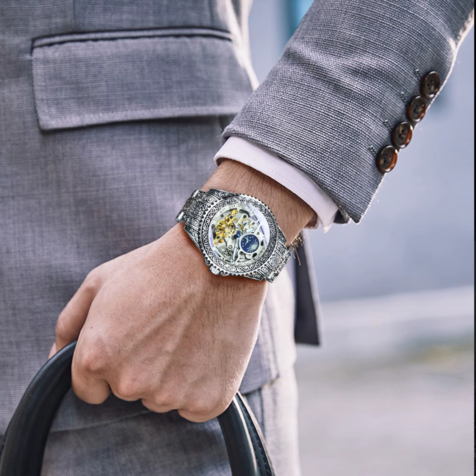 Montres mécaniques squelette en or de luxe Forsining