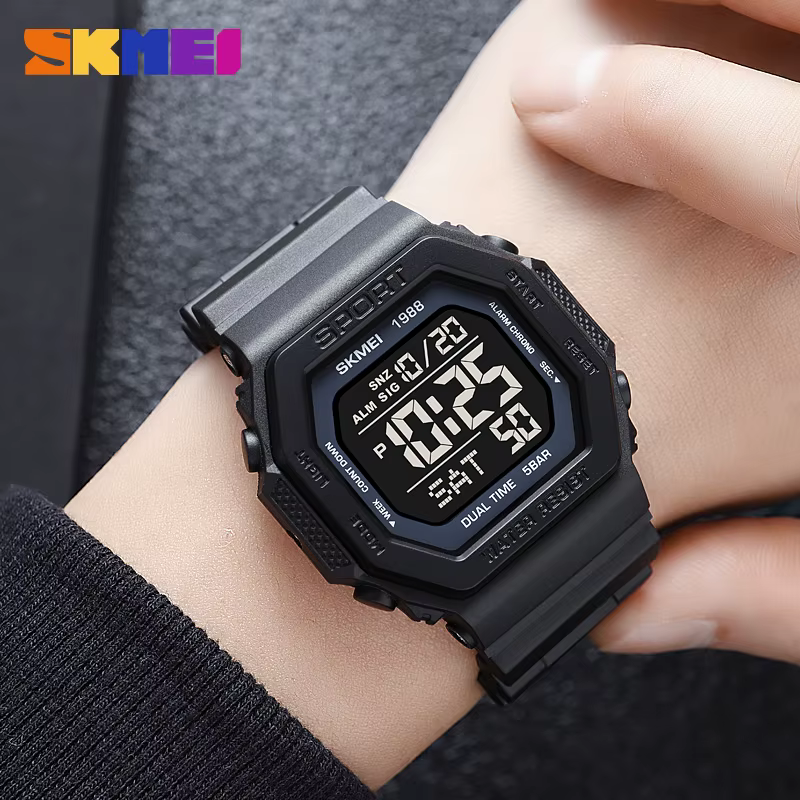 SKMEI 1988 militaire compte à rebours Chrono montre-bracelet pour hommes LED affichage numérique Sport montre