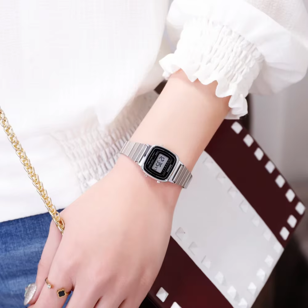 SKMEI 1901 luxe femmes montres petit cadran numérique Chrono calendrier Montre étanche dames Montre-bracelet horloge