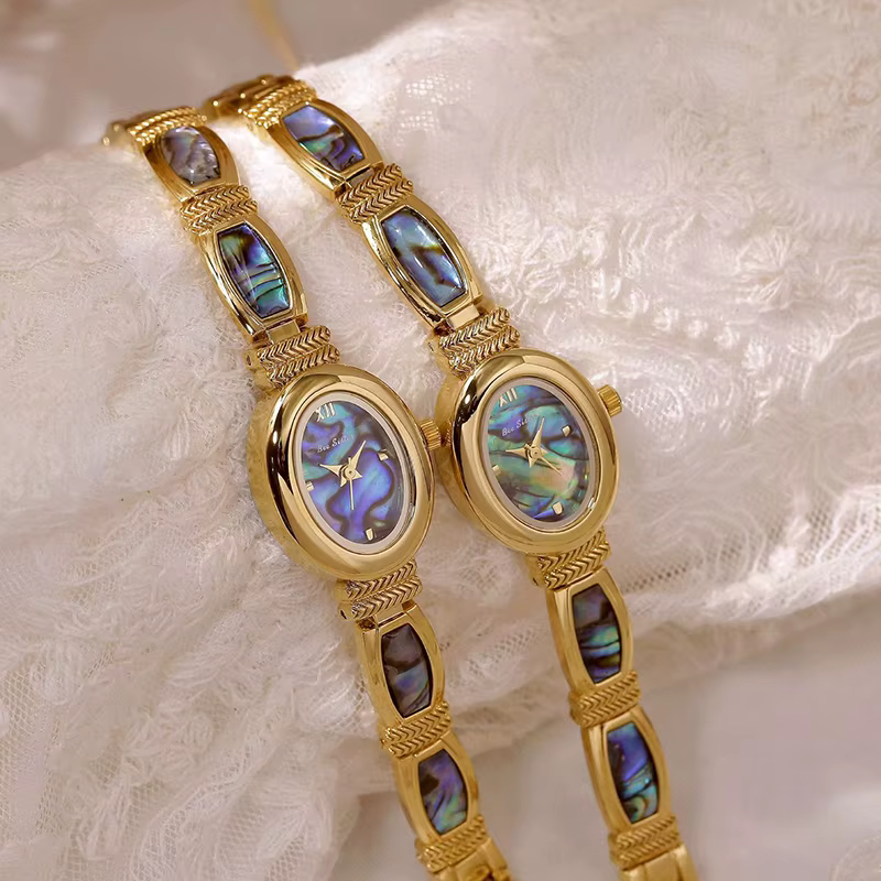 Cadran ovale femmes Bracelet montres haut de gamme de luxe dames