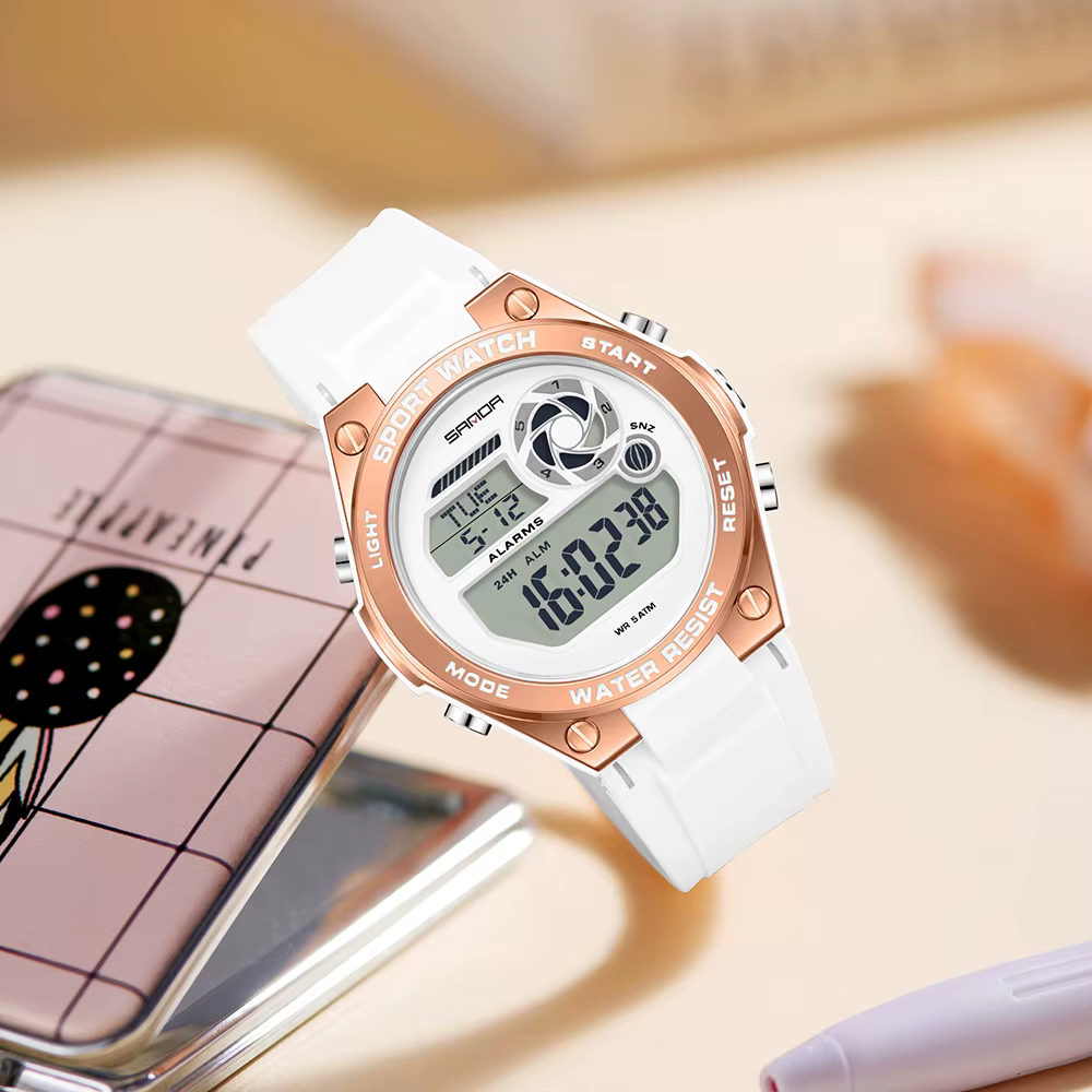 Montre-bracelet de sport de luxe pour femmes SANDA