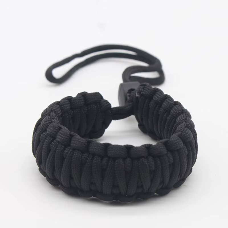 Bracelet tressé de parachute avec structure réglable